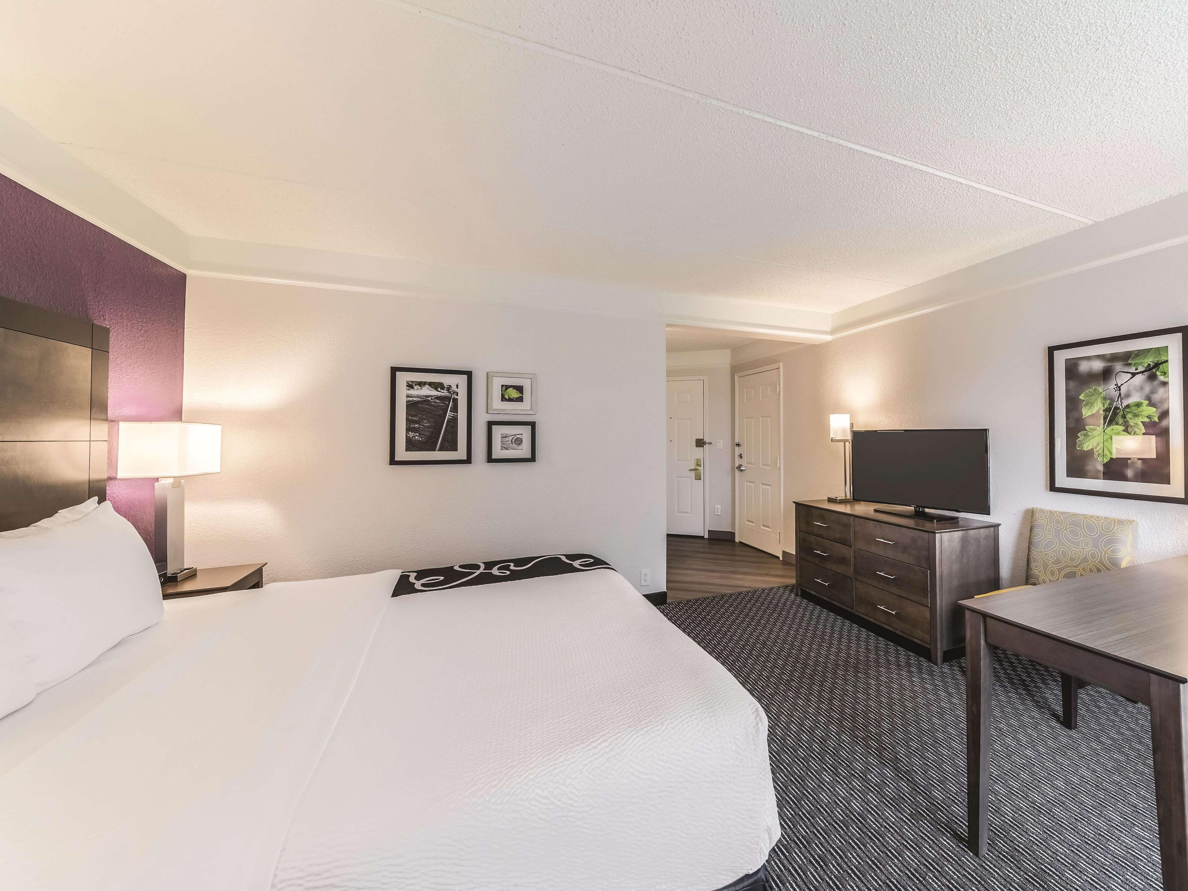 Hotel La Quinta By Wyndham Austin Airport Exterior foto