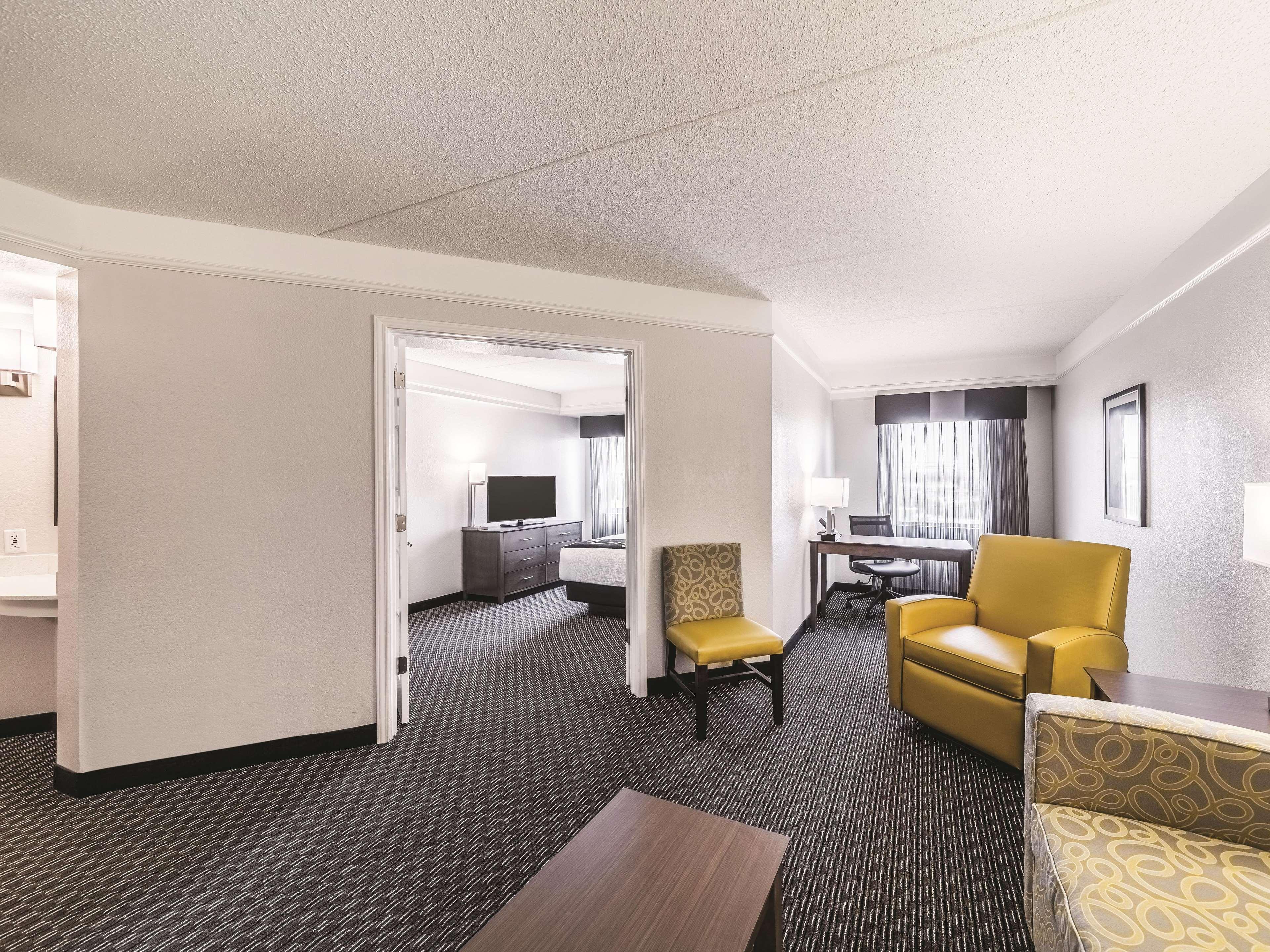Hotel La Quinta By Wyndham Austin Airport Exterior foto