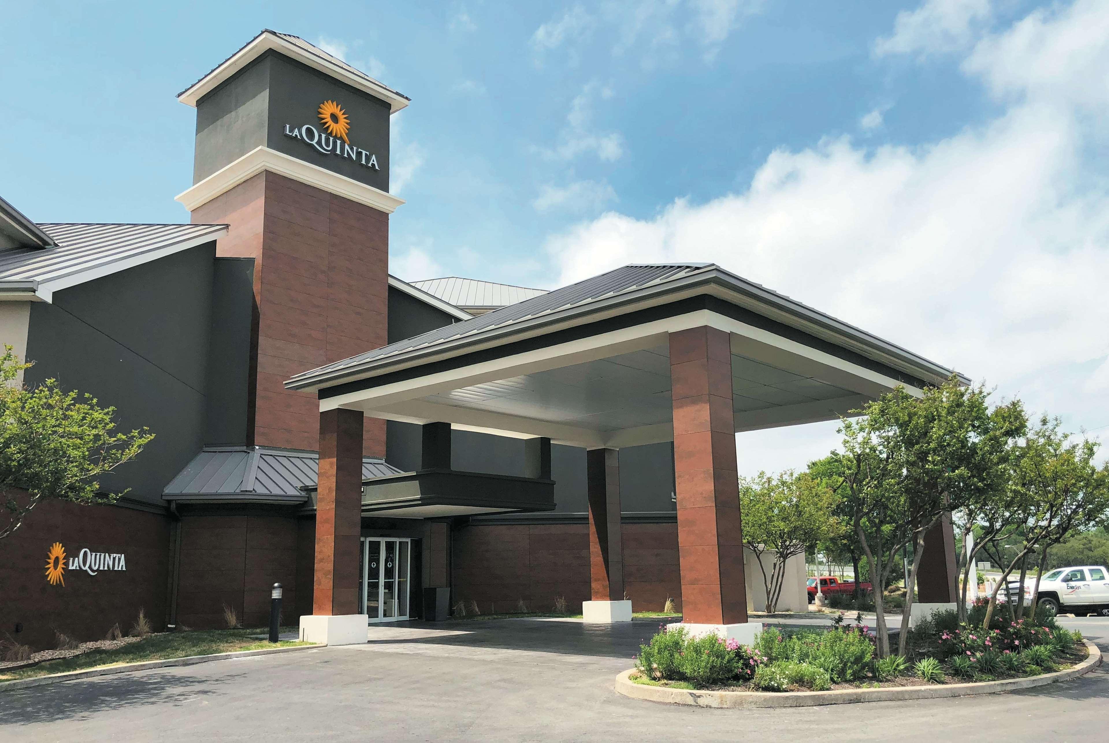 Hotel La Quinta By Wyndham Austin Airport Exterior foto